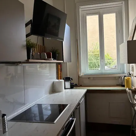 Apartamento Cocon Atypique Et Chaleureux En Plein Centre *
